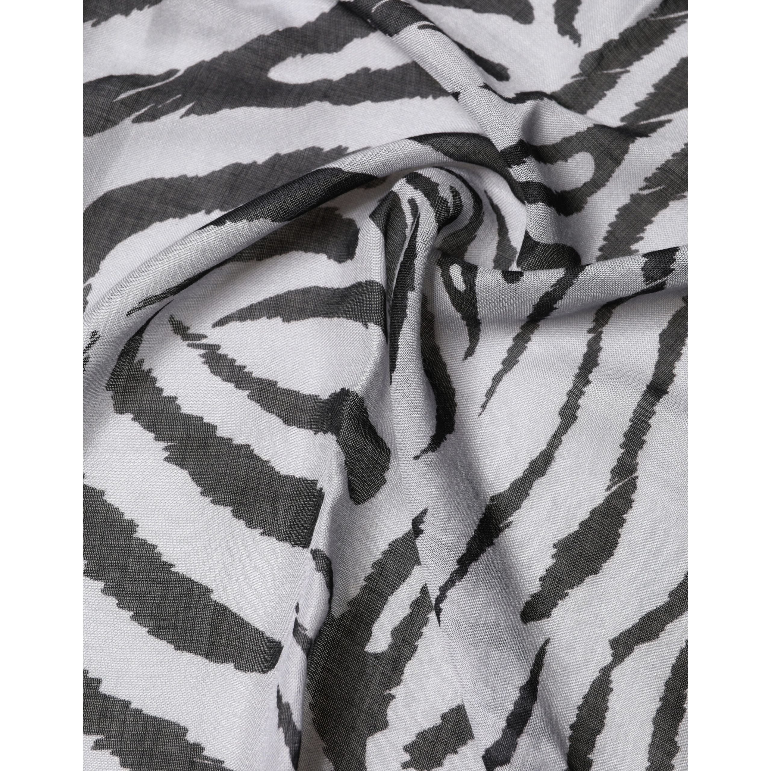 Dolce & Gabbana White Black Zebra Pattern Shawl 255cm x 132cm Men's Scarf