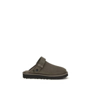 Mules UGG marron en cuir de veau Bos Taurus