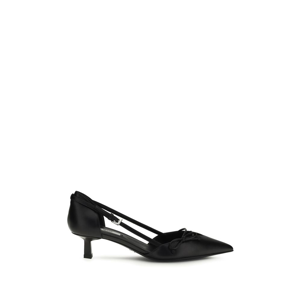 Escarpins à talons hauts en cuir de chèvre noir Prada