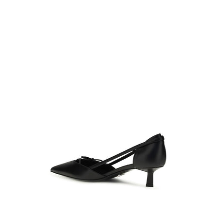 Escarpins à talons hauts en cuir de chèvre noir Prada