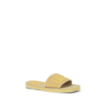 Chloé Beige Lamb Flat Sandals
