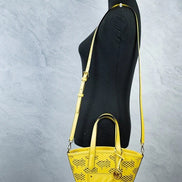 Borsa a tracolla tote Michael Kors Kimber Small 2-in-1 con cerniera, in pelle color narciso