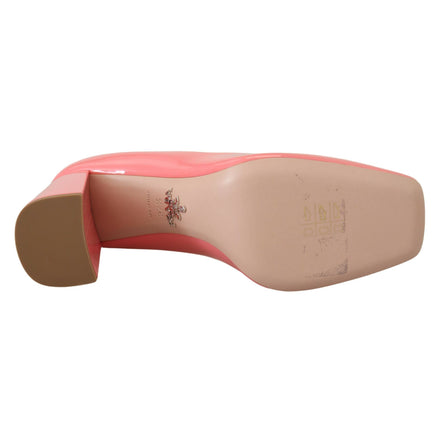Décolleté con tacco largo in pelle verniciata rosa Prada Classic