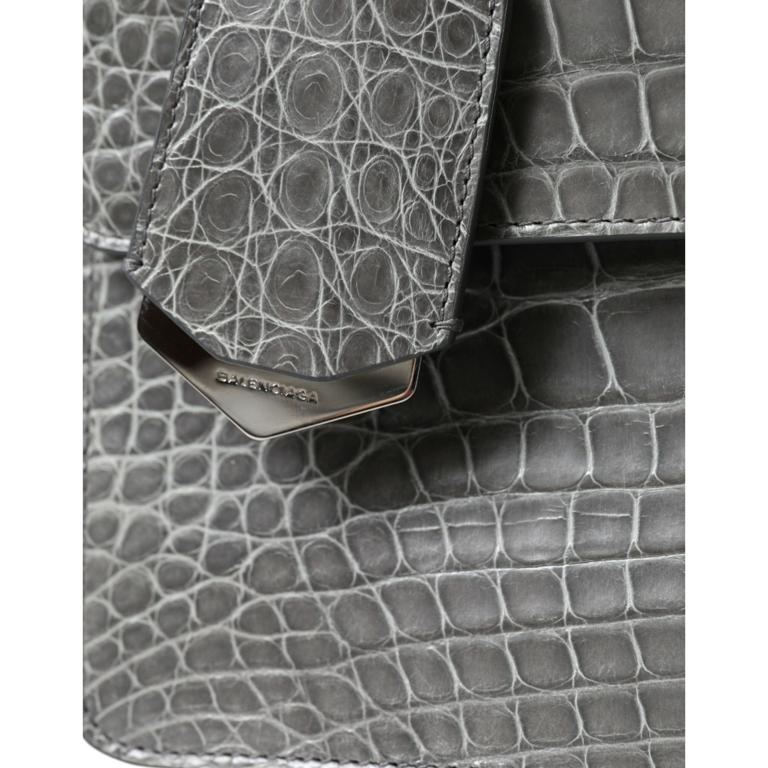 Borsa a tracolla media Balenciaga in pelle esotica grigia