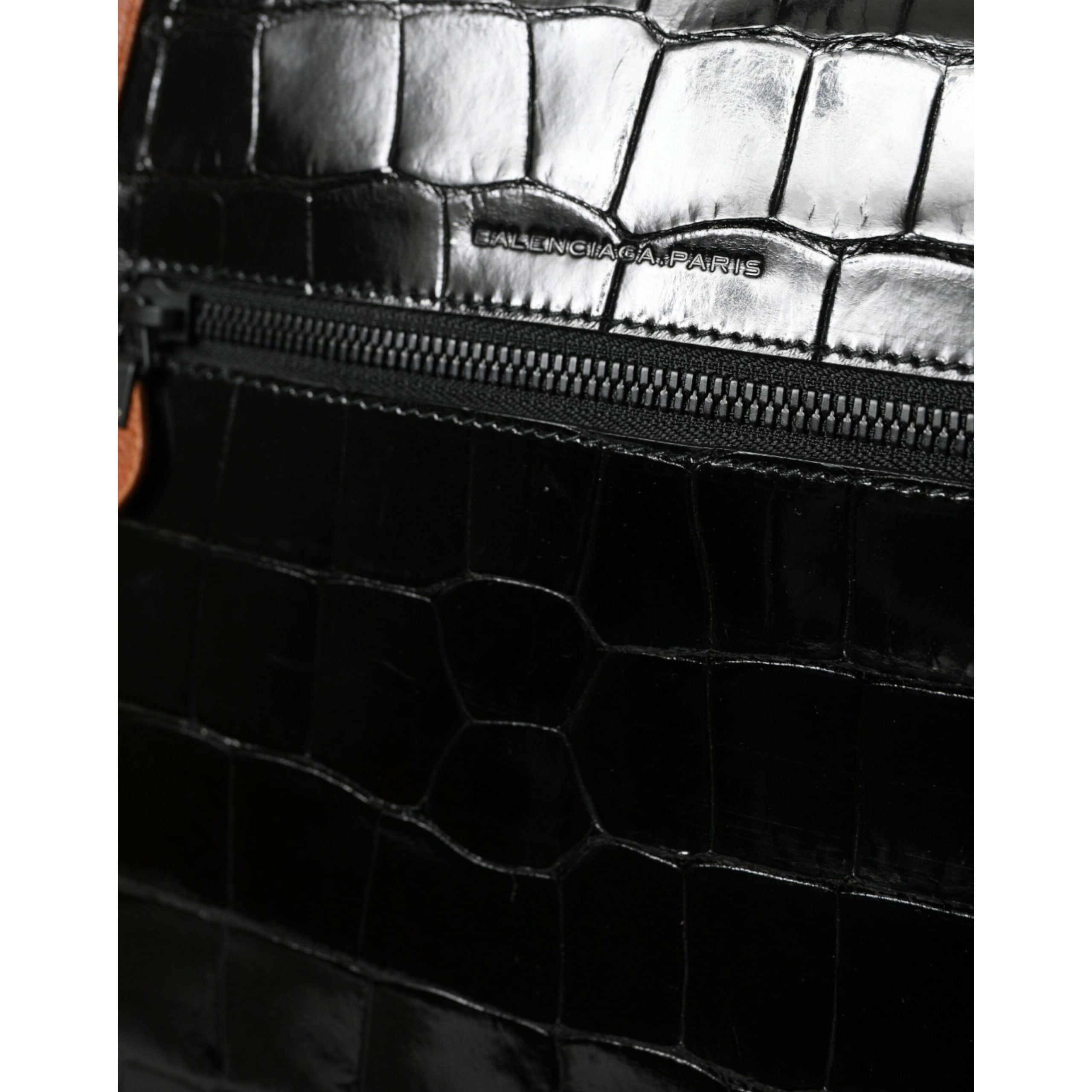 Sac bandoulière vertical Balenciaga en cuir façon peau exotique noir et marron