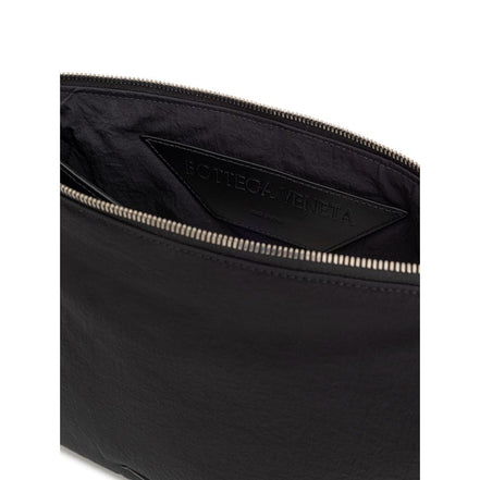 Pochette Bottega Veneta en nylon noir