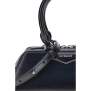 Sac à main Givenchy en cuir de veau noir Bos Taurus
