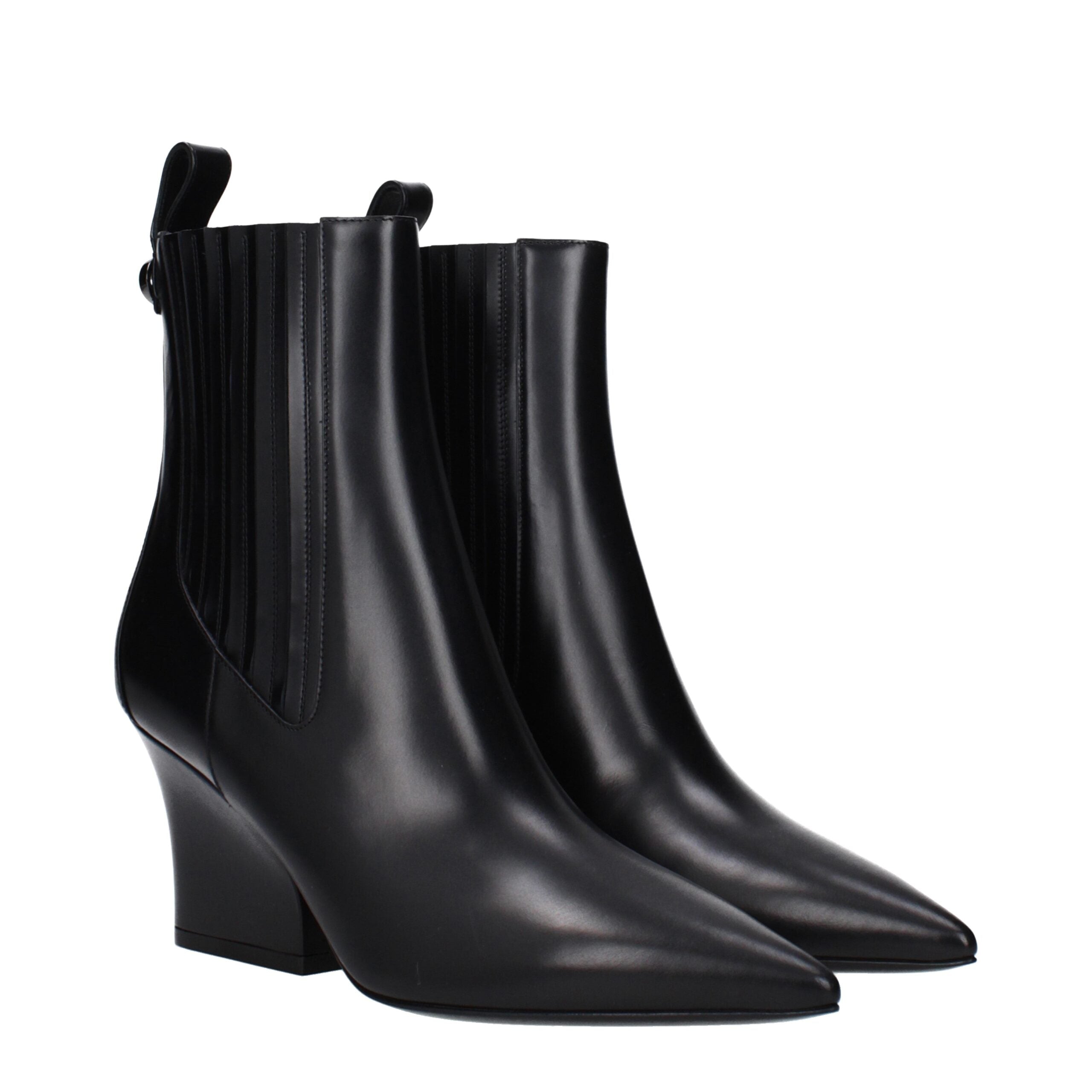 Bottines Valentino Garavani en cuir noir