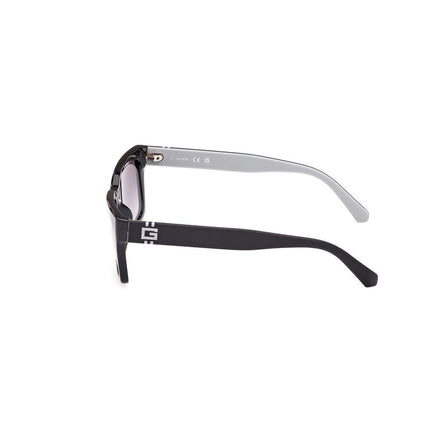 Occhiali da sole Guess in resina nera