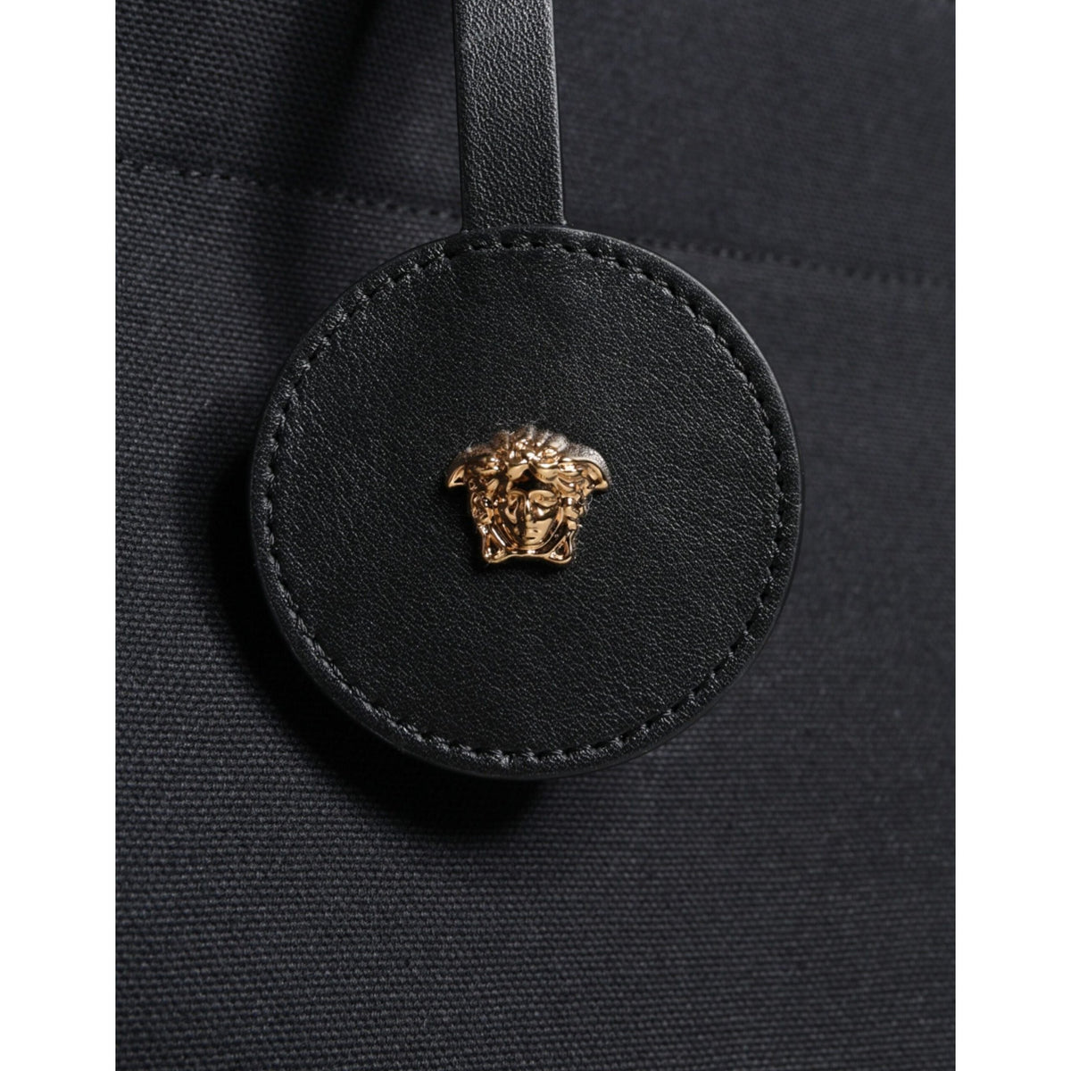 Sac fourre-tout à bandoulière en toile et cuir noir avec logo Versace