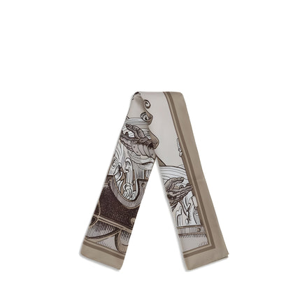 Écharpe en soie beige Burberry