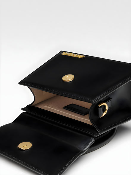 Jacquemus Black  leather Le Chiquito moyen bag