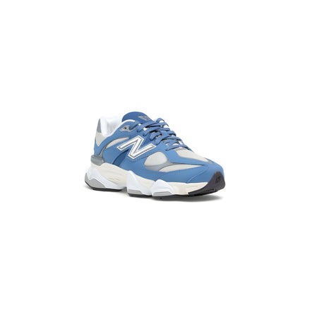 New Balance Blue Synthetic Sneakers