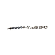 Bracelet Dolce & Gabbana en chaîne argentée, fermoir mousqueton, logo et perles grises